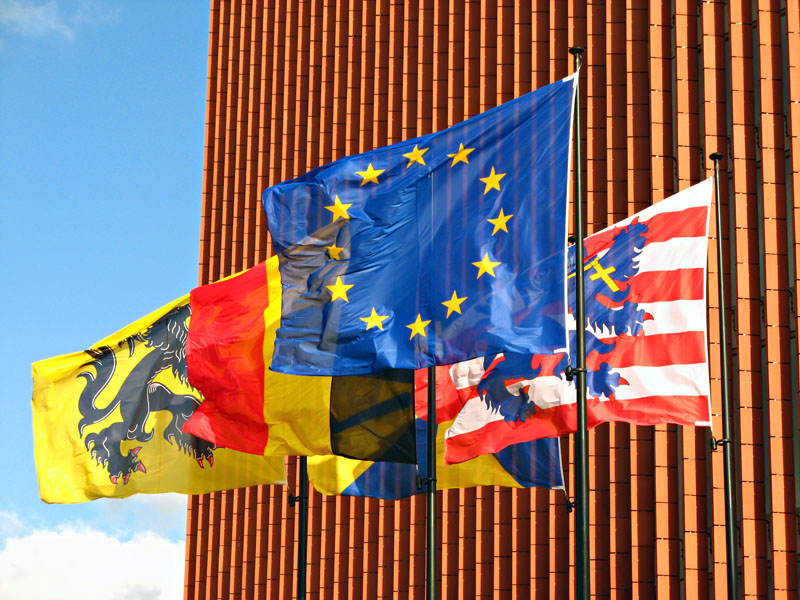 Banderas en Brujas