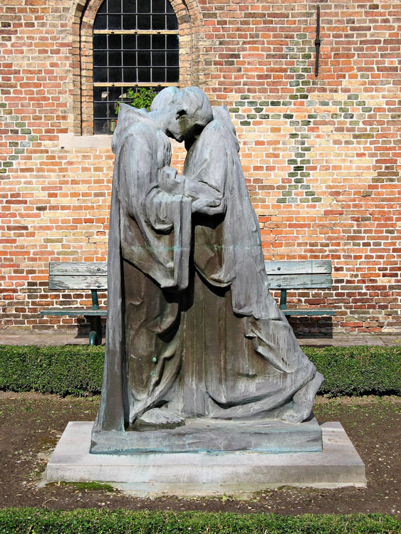 Una escultura en Brujas