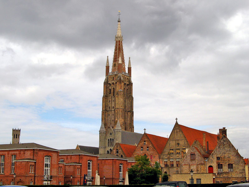 Iglesia de Nuestra Se&ntilde;ora desde 'Site Oud Sint-Jan', Brujas