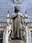 Estatua poeta