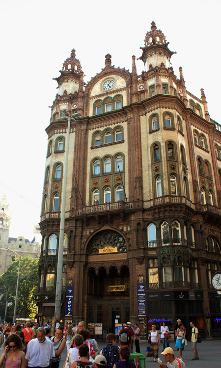 Edificio en Ferenciek Ter, Budapest