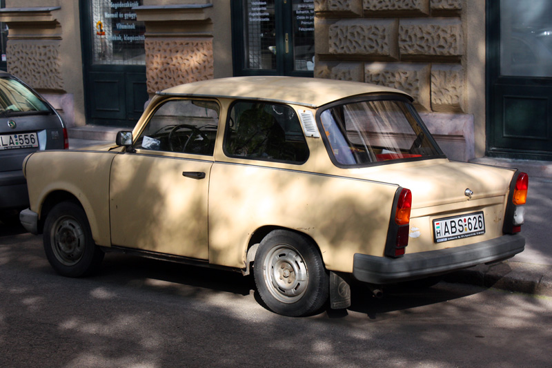 Trabant P601 en Andr&aacute;ssy Ut, Budapest
