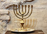 Sinagoga. Candelabro