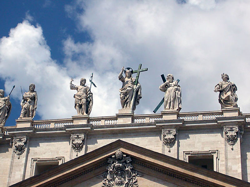 Fachada Bas&iacute;lica San Pedro