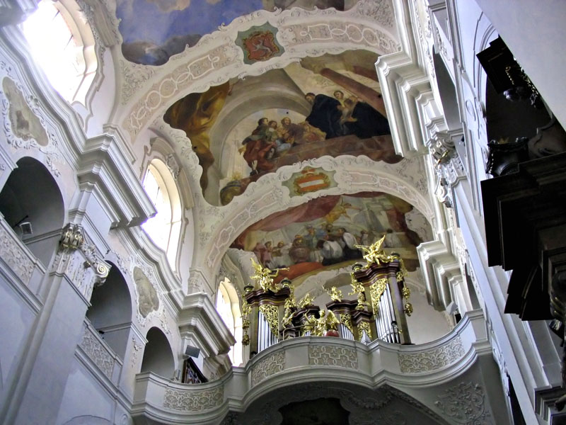 &oacute;rgano de la Iglesia de santo Tom&aacute;s, Praga