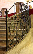Escalera interior Bas&iacute;lica
