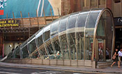 Entrada metro Foster